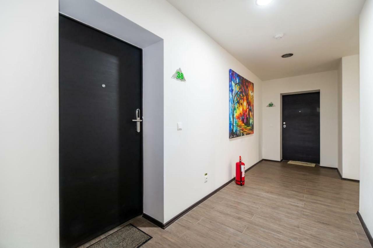 Sarah Deluxe Apartment In Silver Mountain โปยานาบราซอฟ ภายนอก รูปภาพ